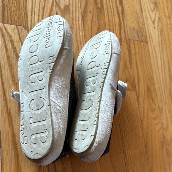 Pedro Garcia EU 37 US 6.5 Black and White suede Glitter Sneakers good condition - Picture 6 of 7